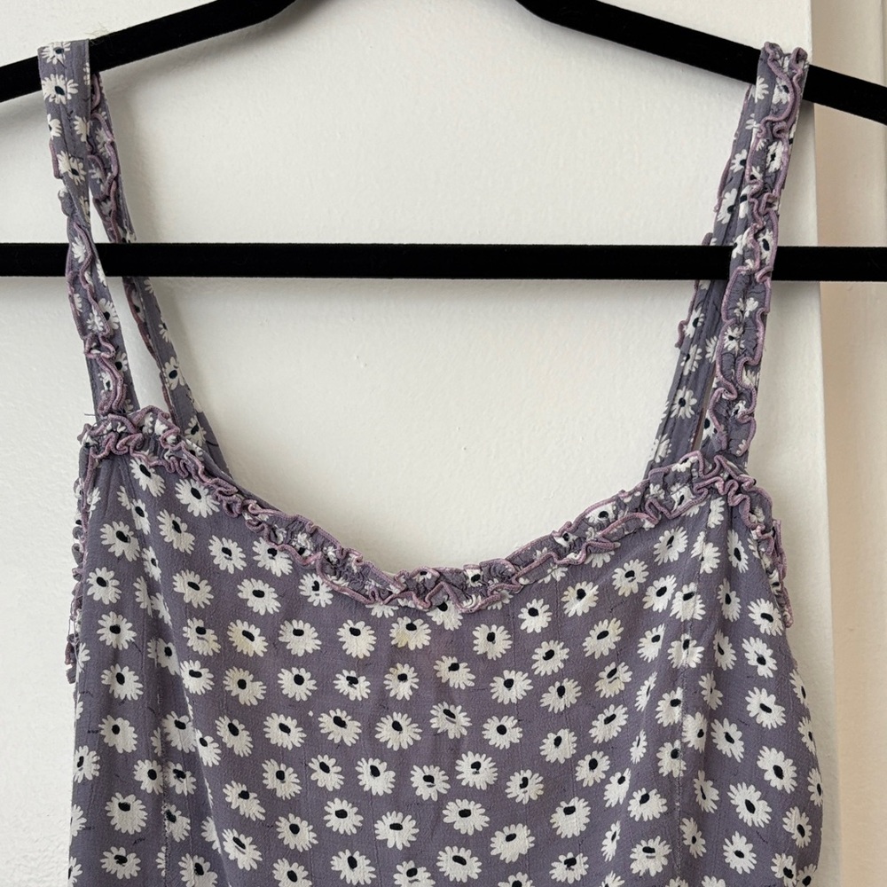 Faithfull the Brand Lavender Floral Midi Dress - Picture 4 of 5